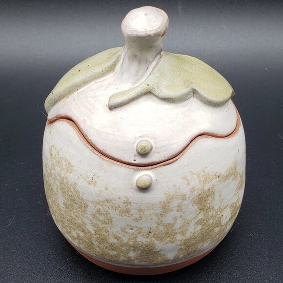 Vintage Signed Hobbiest Cream Green Leaf Turned Art Pottery Ginger Jar with Lid - Picture 13 of 13